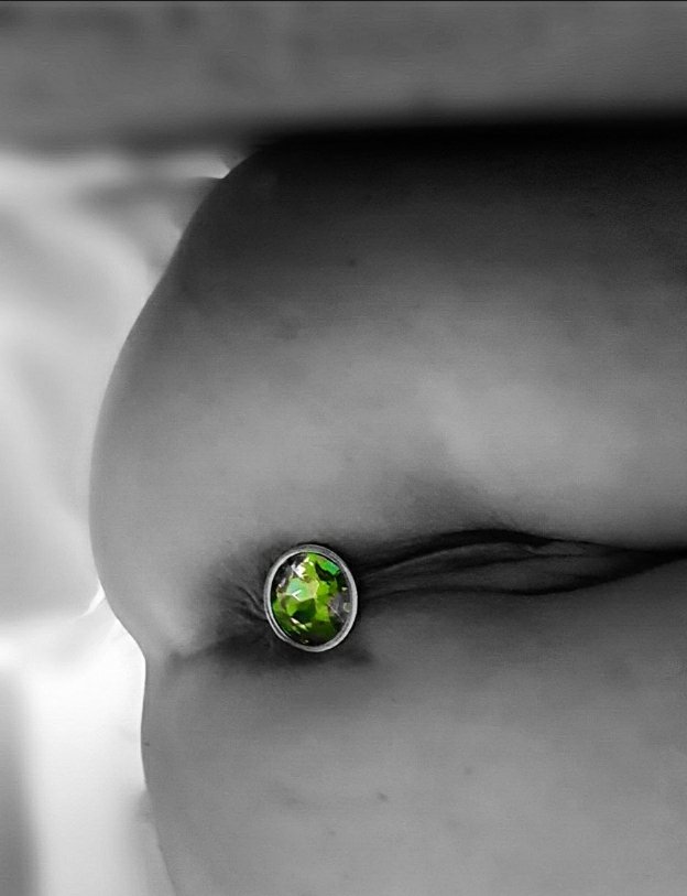 lttlered33's tweet photo. For all the people that ask yes I love it up the ass #badmom #taboomom https://t.co/IPfq6nbJMO