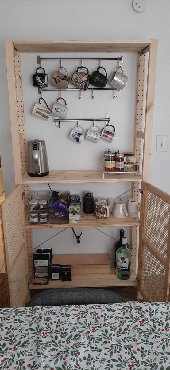 Rosey_Games's tweet photo. We put our tea/coffee shelf together finally. I am happy. https://t.co/ckufkOFD97