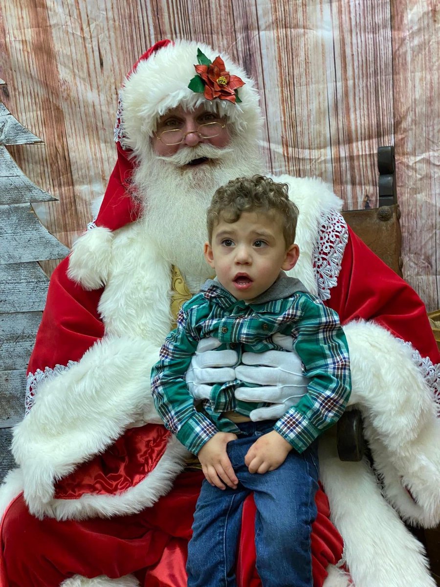 WildPeachCBISD's tweet photo. Wild Peach Elementary would like to thank the Brazoria Chamber of Commerce and the Brazoria Lions Club for hosting a Visit with Santa for our Special Needs students!  Thank you for loving our students https://t.co/PQbtSojN6y
