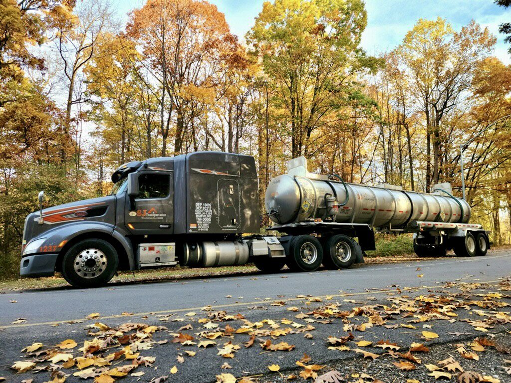 sjtrans1's tweet photo. Our November photo contest winner was our driver Cameron 📸 https://t.co/Wrb5zGYkhV