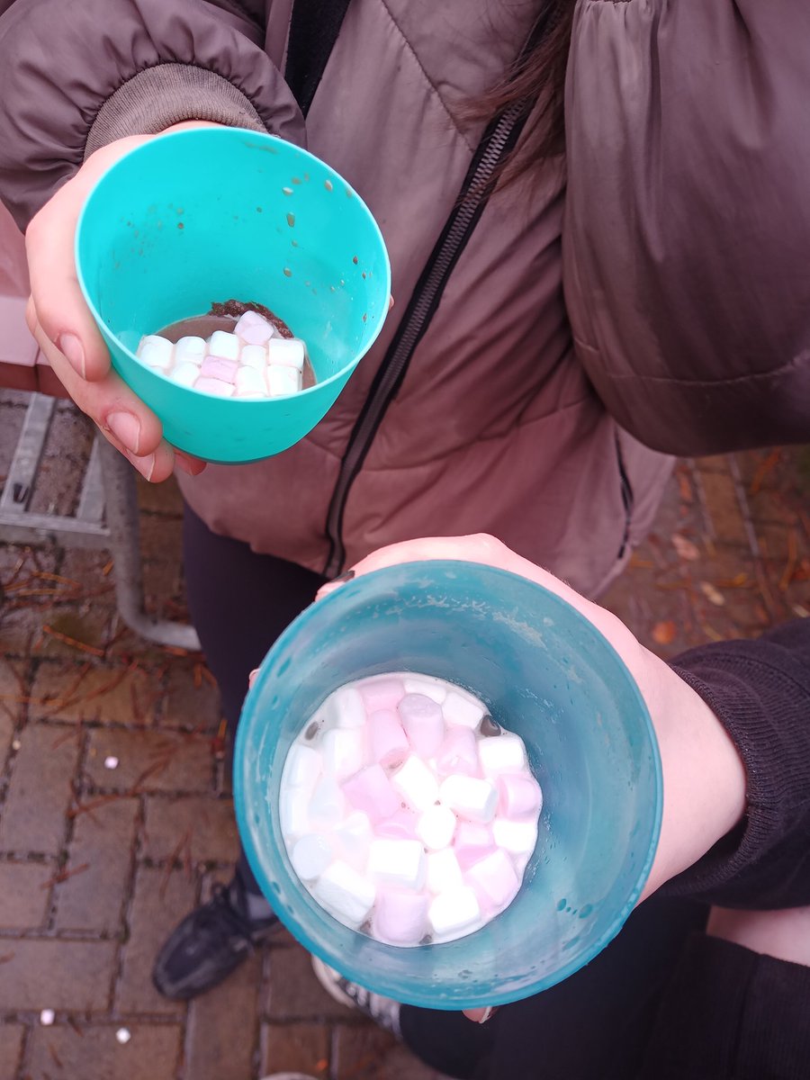 BucksburnWA's tweet photo. Great teamwork today from the S3 DofE class who learned how to safely use the trangia stoves. Hot chocolate was definitely needed to warm up! @DofEScotland #teamwork #scriptforsuccess https://t.co/HKFuGpe6eF