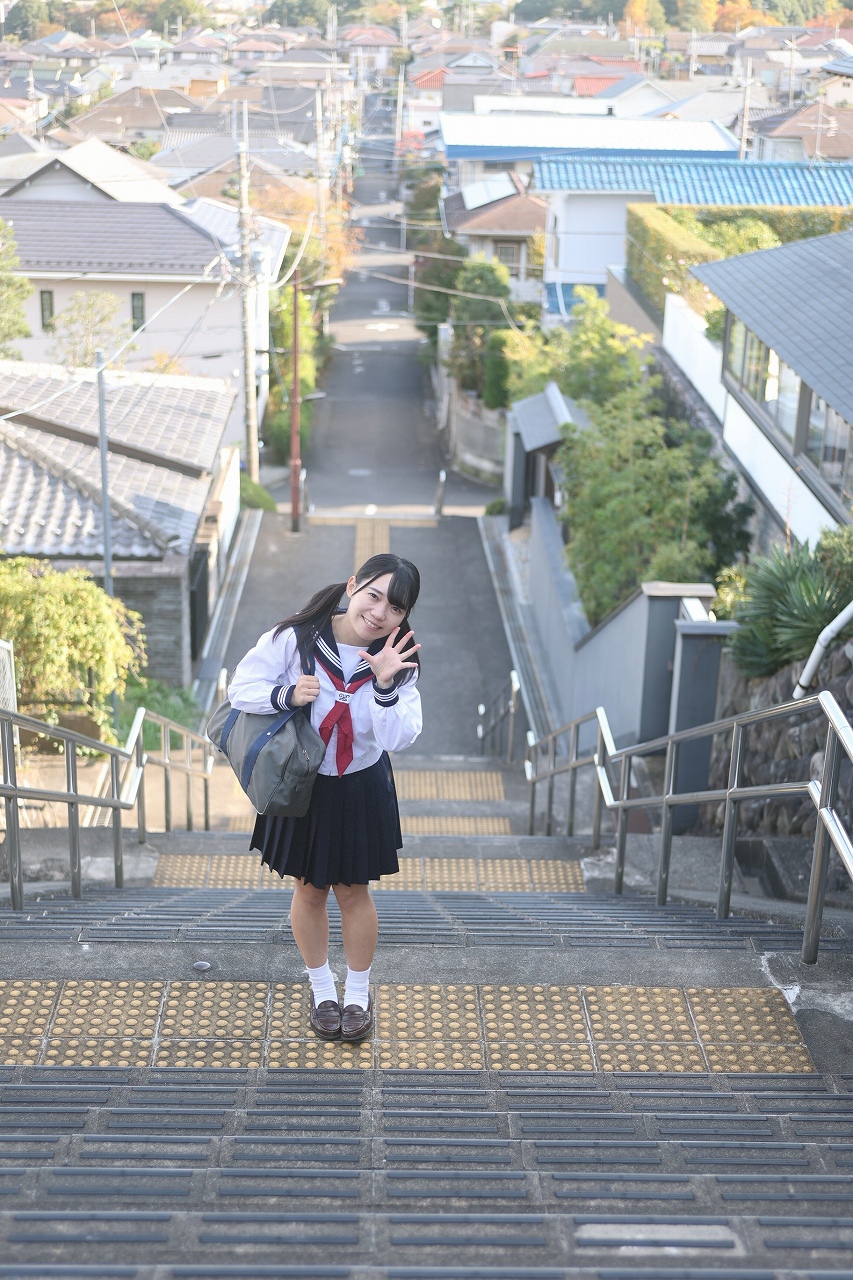 麦 A Twitter 聖地巡礼 Model もこさん Location 聖蹟桜ヶ丘 ポートレート 耳をすませば セーラー服 秋晴れの中 ジブリ映画 耳をすませば の舞台を巡ってきました Eos R6 Ef28 70mmf2 8l Ef70 0mmf2 8l T Co Ntkunyxqsp Twitter
