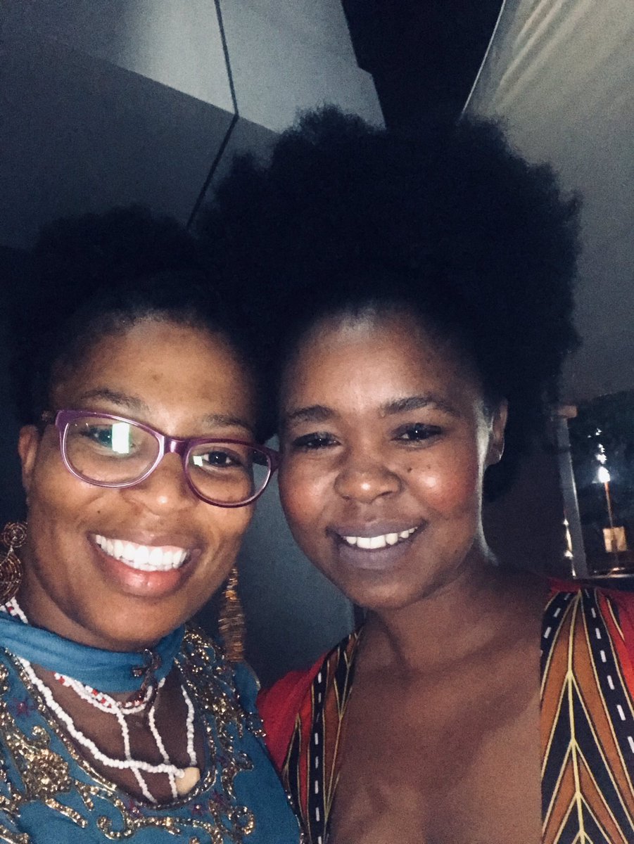 Nolithank's tweet photo. @ZaharaSA nothing but love for you sis wami ❤️❤️❤️ https://t.co/N134vmu7nD