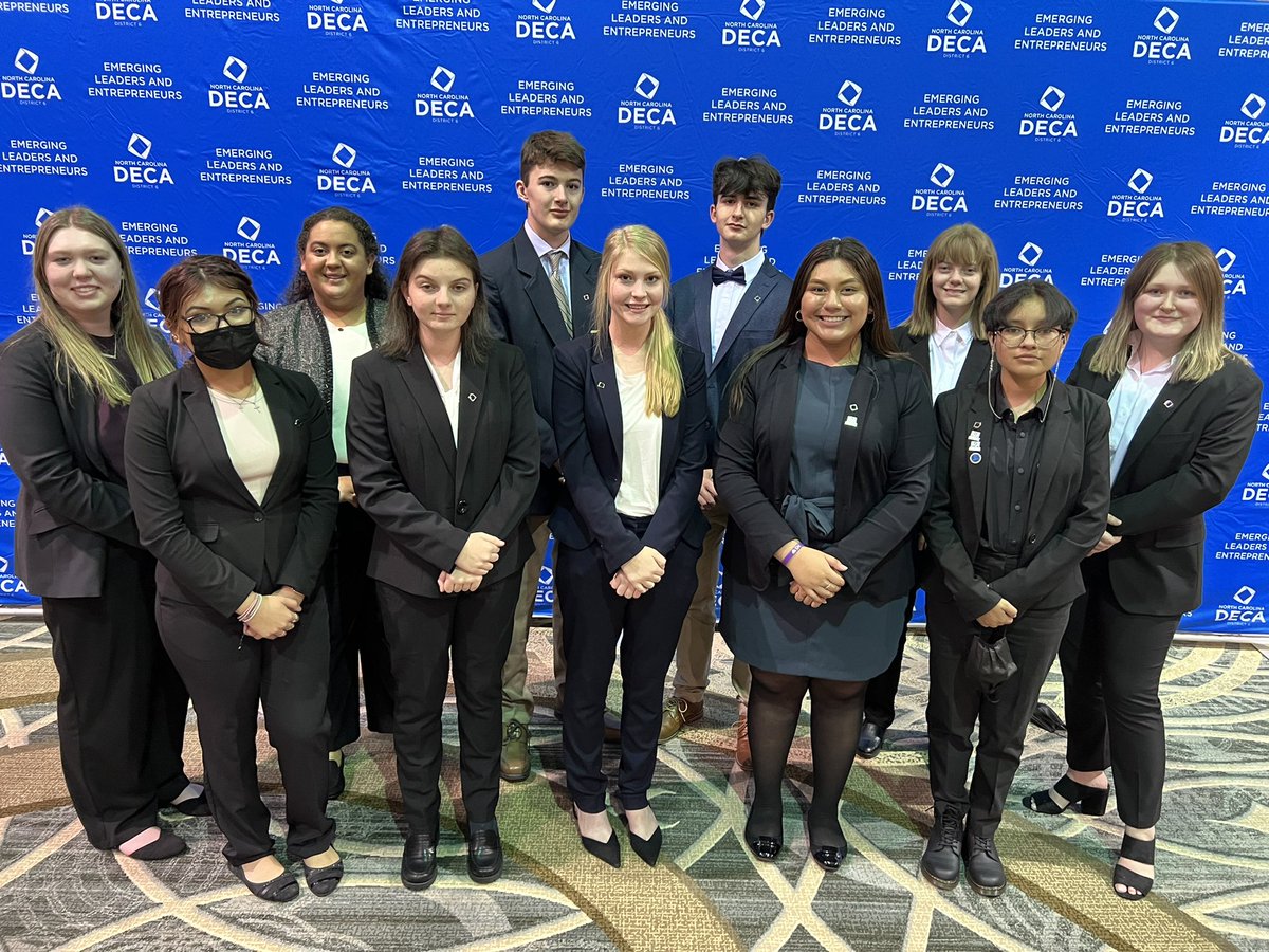 Angie Thomas Funk tweet media