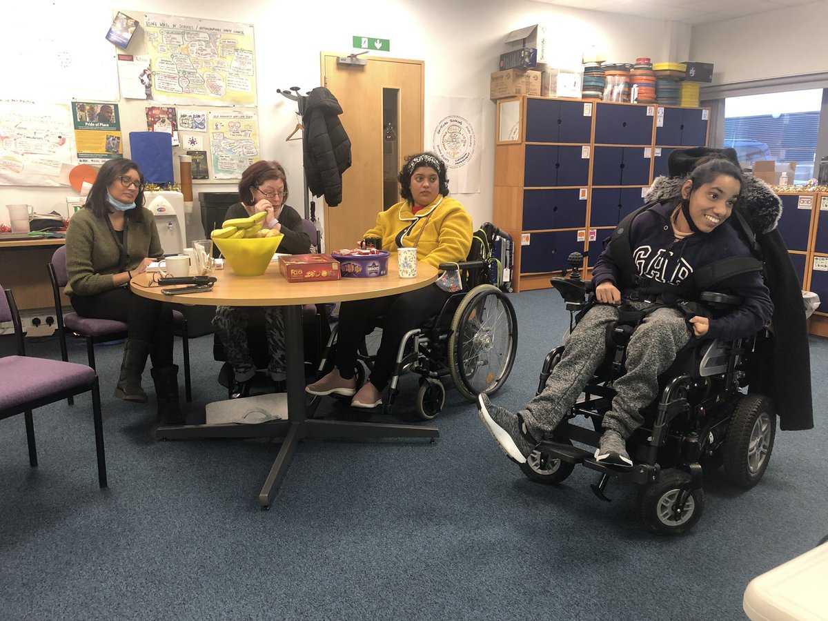 Gosia Kwiatkowska tweet media