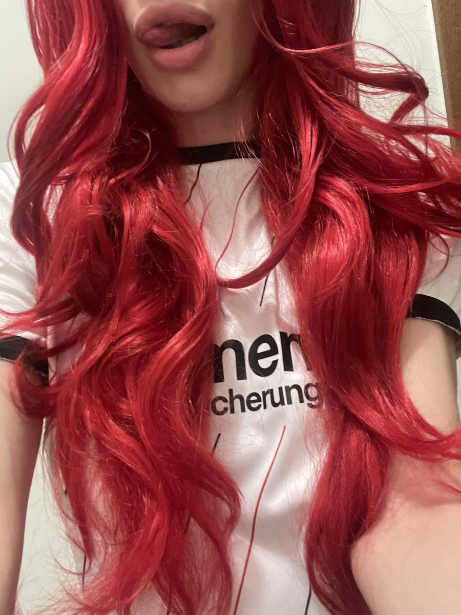 Morgen hab ich ein geil. Unerfreuliche 🙈 bin schon ganz aufgeregt 😜 poste morgen auch mal was von hier. Das Video ist dann auf meiner privaten Seite. Findest du in meiner  Info ❤️