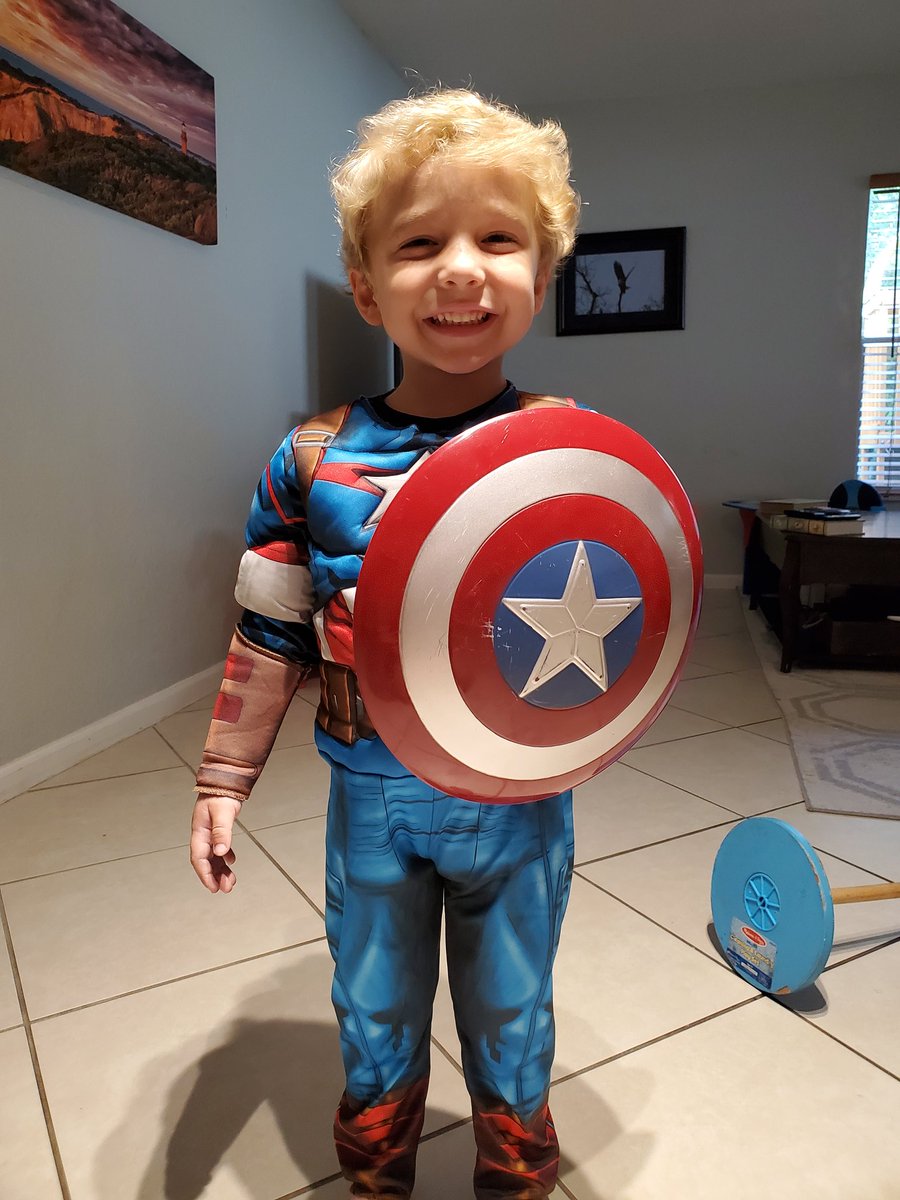sterrell87's tweet photo. @ChrisEvans. Just wanted to show you how much a soon to be 4 year old loves your version of Captain America. You're his hero! His birthday party this weekend is to his favorite avenger ever! https://t.co/tZwjCuBl63