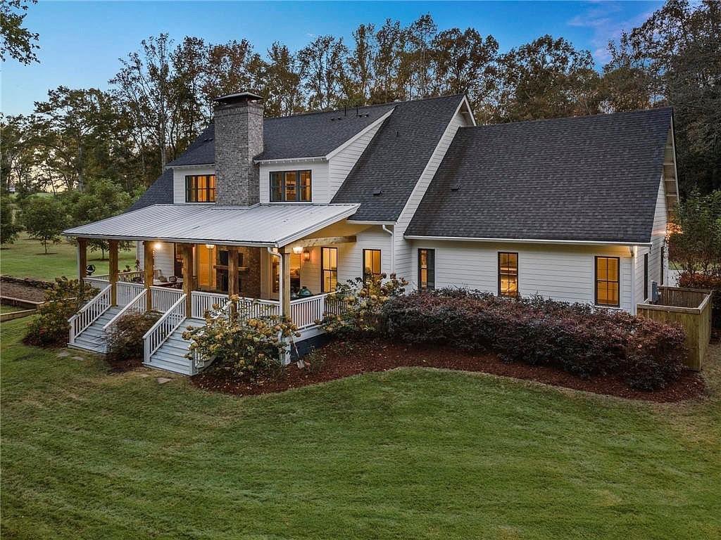 barndominium_us tweet picture