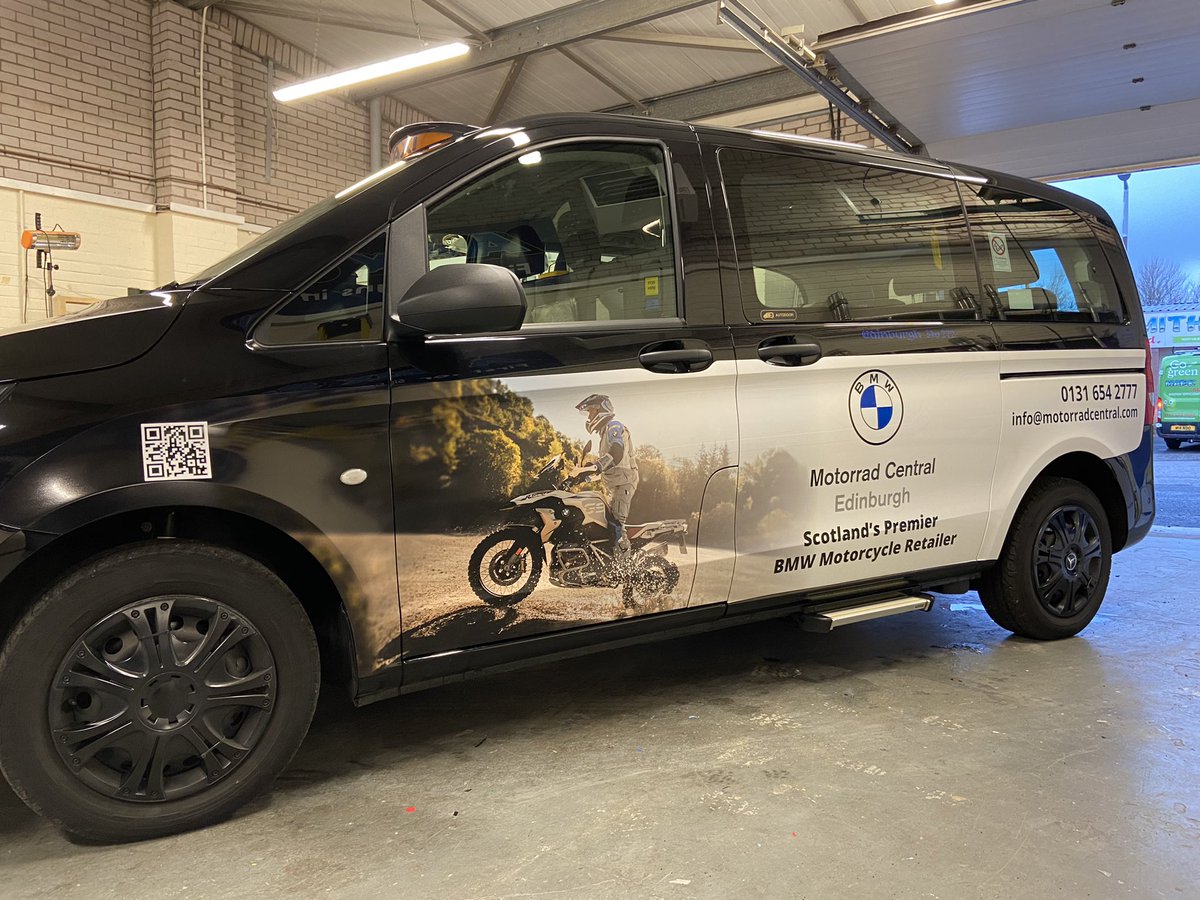 ApexSigns's tweet image. Another taxi ready to hit the road for Motorrad Central Edinburgh.