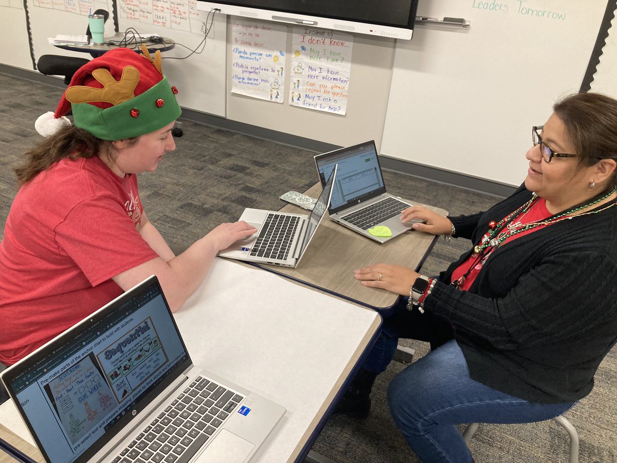Ms_GuerreroKG's tweet photo. Thank to our awesome coaches! Using our time efficiently  to prepare our exemplary lessons! 🤩@GonzalezM3IC @MaestraCantu https://t.co/ZgkwJepmH0