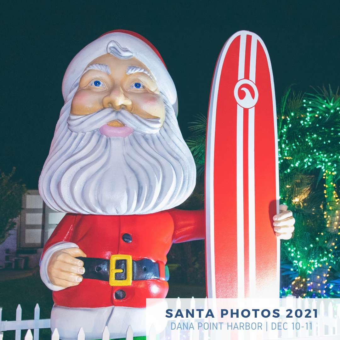 Santa's coming to town on December 10 &amp; 11 in the Clock Courtyard from 3-5pm 🎅 Visitors can take a free selfie with Santa in front of our holiday-themed photo op❤️