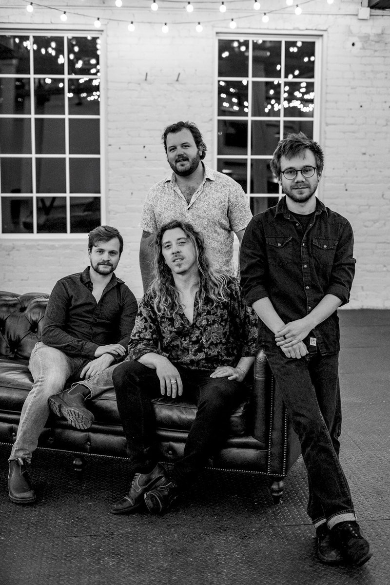 Come downtown Cambridge for lights displays and live music at City Hall!   We’re playing at 7pm.
.
📸: Courtney Basler