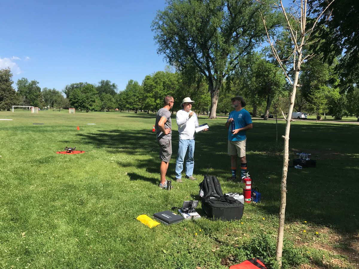 To fly #UAS in controlled airspace near airports, you must first receive an airspace authorization from the FAA. Check out the Low Altitude Authorization and Notification Capability (LAANC) services for automated authorization approval:
ow.ly/QXGN50H0Xfk 

#WednesdayWisdom