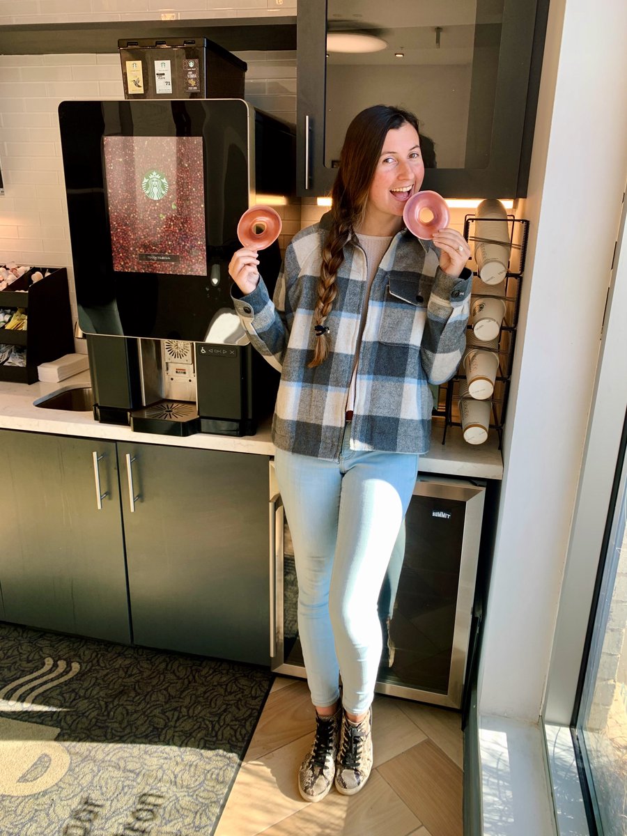Join us in the Leasing Office on Friday, December 10th at 8:00 to celebrate our graduates with a grab n go breakfast bar! We are so excited to see where your next adventure takes you!! 🥳🎓🍩
