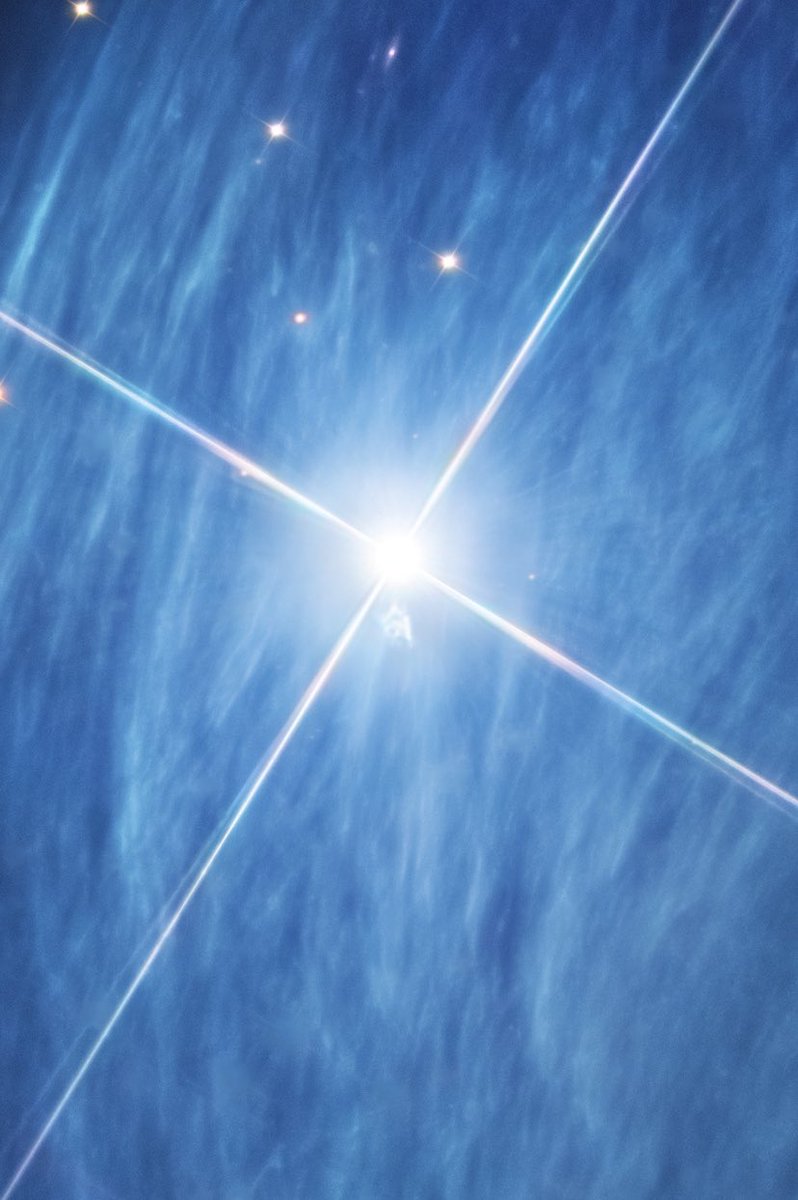 Here’s the Pleiades up close, can you spot the super tiny merope nebula?