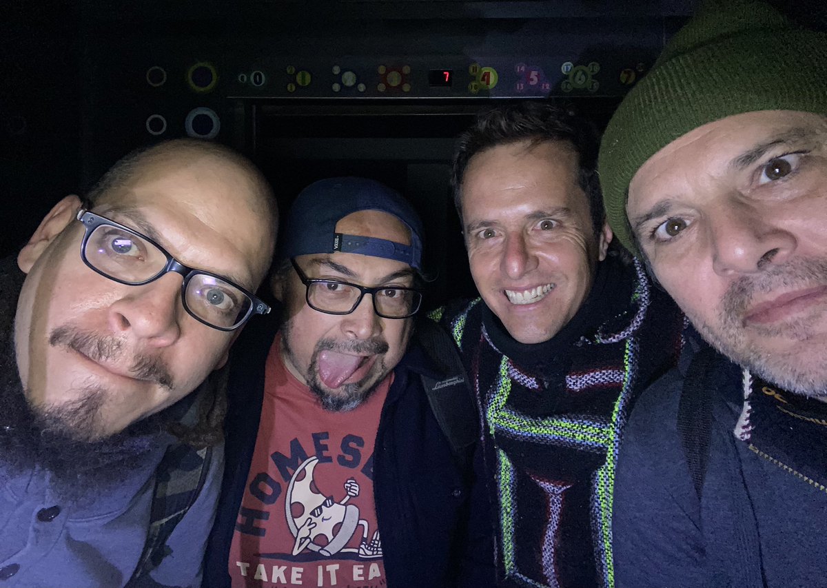 🫀ser humano es unión y corazón☮️ #rockmusic #Funk #punkrock #razamixta