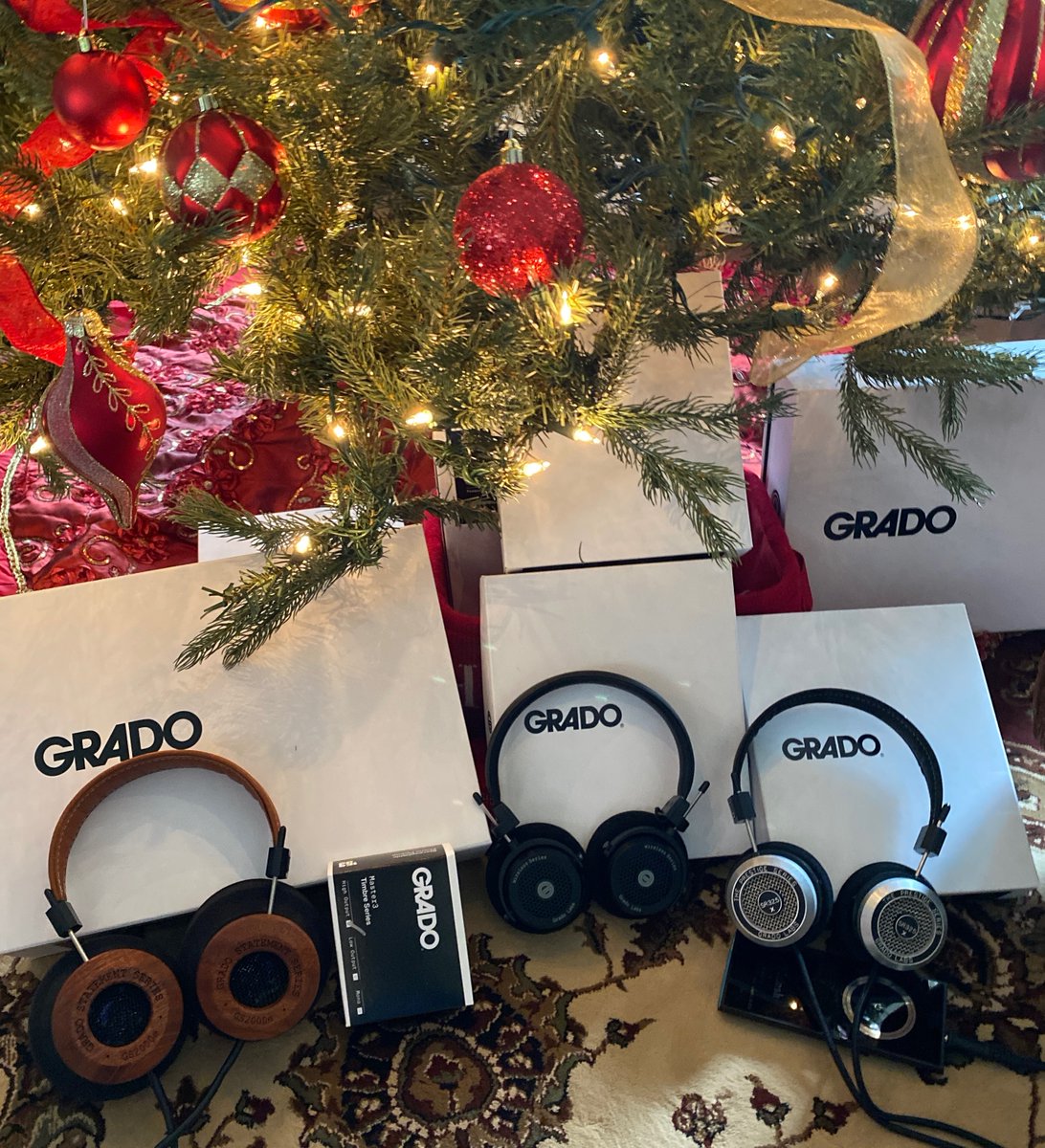 4_ears's tweet photo. Tell Santa what you really want for Christmas 🎅🏻 🎧🎶
#Gradolabs #Gradoheadphones #4OurEars https://t.co/wscy57LNx5