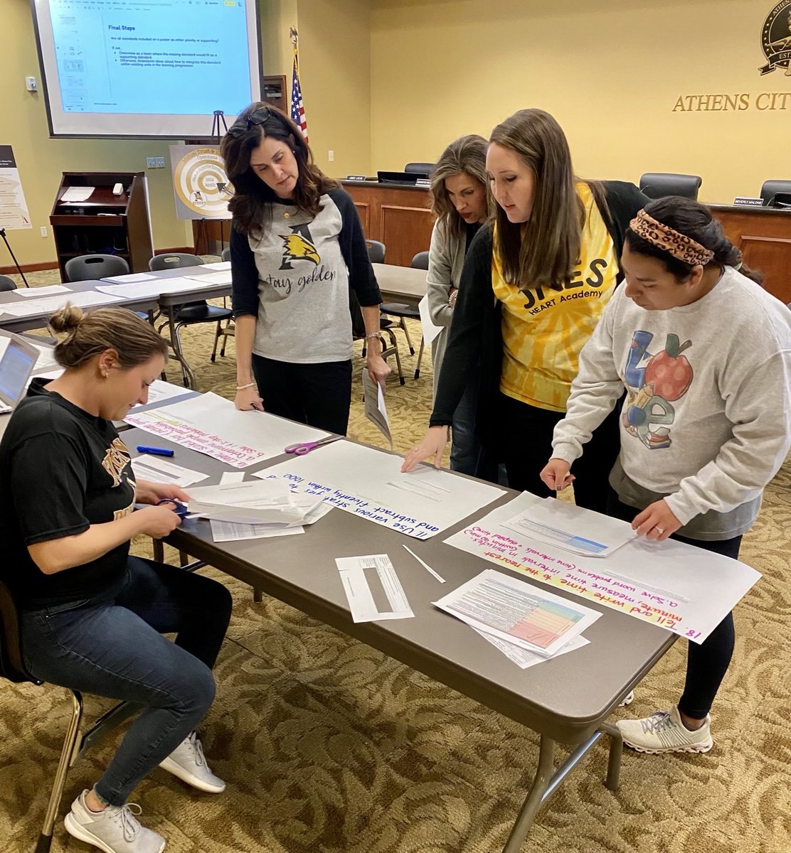 Anna Underwood tweet media