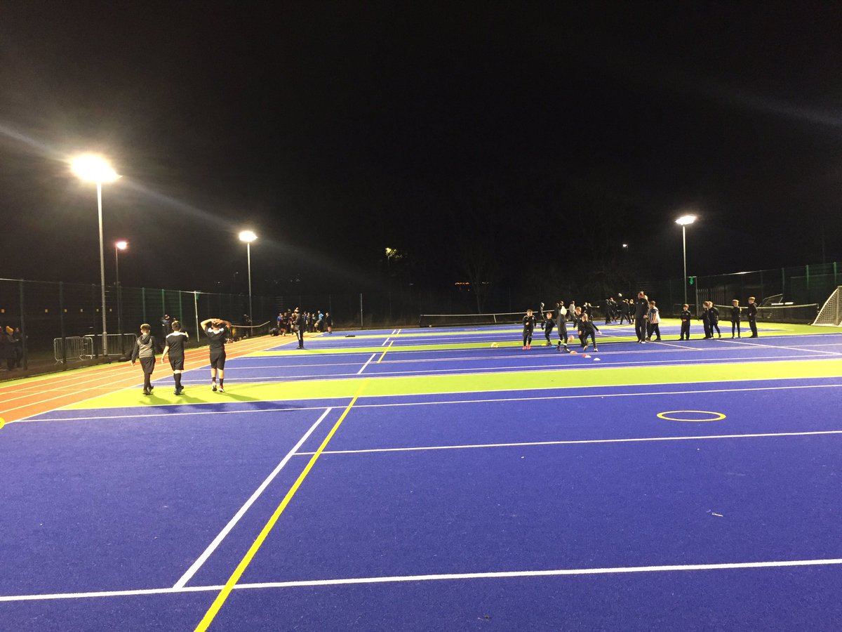 HartlepoolRFC's tweet photo. 4 of our Mini &amp; Junior teams trained at @hightunstall / @TunstallActive this evening. 

First class facilities 👌

#UTHOB https://t.co/gAZHJyJPdt