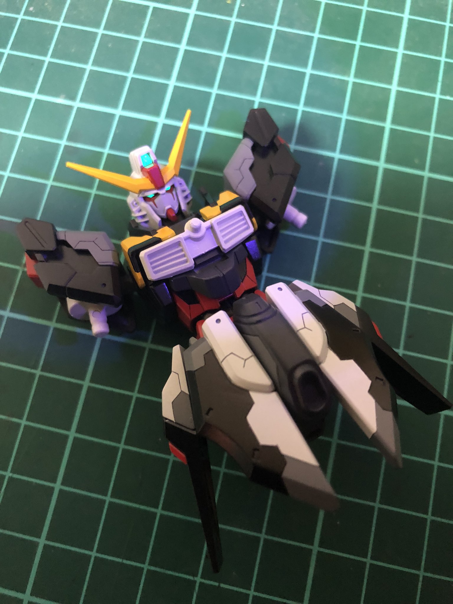 Kazu おはようございます 初めてツインアイ塗装やってみて 上手く出来ました ガンプラの画像貼るとrtされると聞いて ツインアイ ガンプラ好きと繋がりたい ガンダムヘリオス ガンプラ改造 T Co Xhlgc0m5d5 Twitter