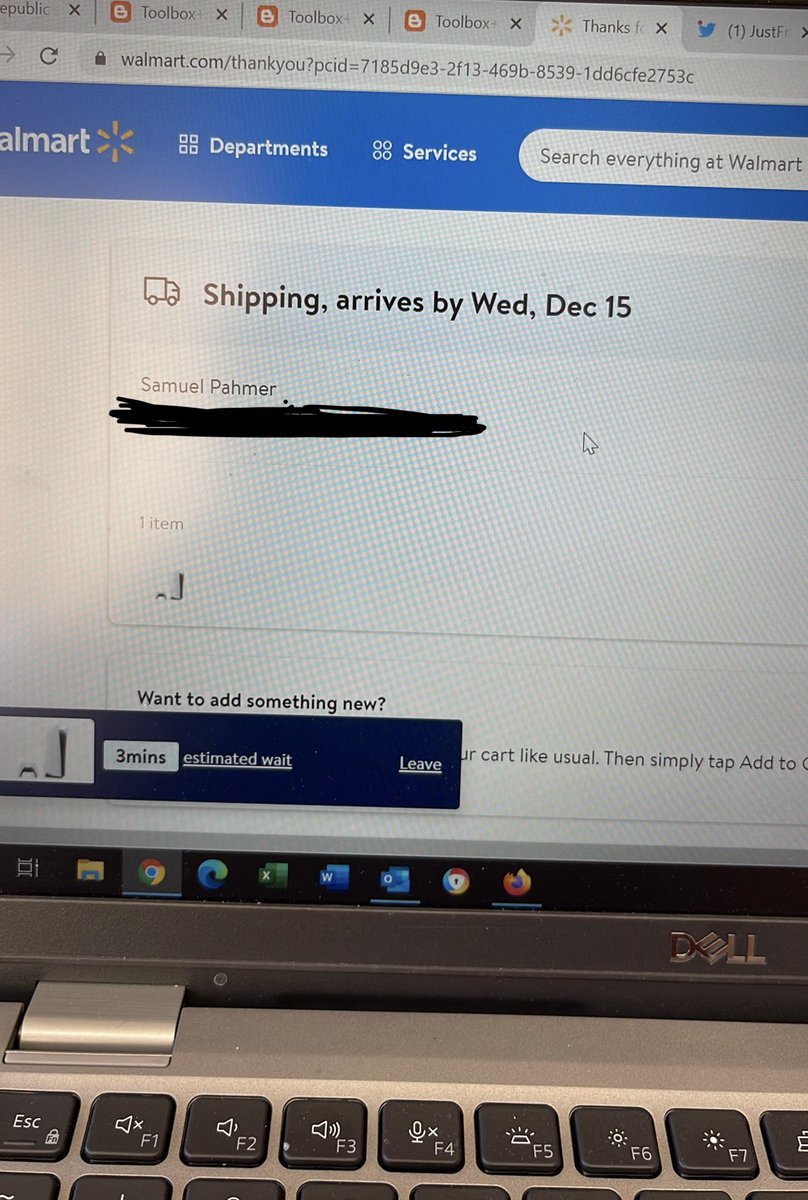 samuelpahmer's tweet photo. Got the ps5 las week thanks to @JustFreshKicks. Delivery schedule for 12-07-2021. But the guy from @FedEx. Never drop the package, he stopped in front of the house, marked as delivered, singed for me and stoled my package #fedex #PS5 #stoled https://t.co/PCFkOfb2m4