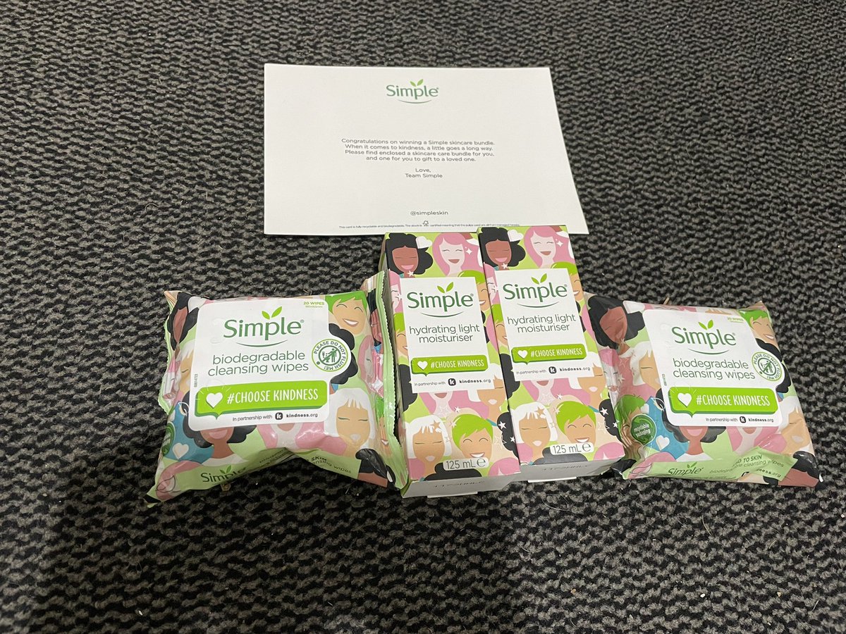 ✨Rosie✨ tweet media