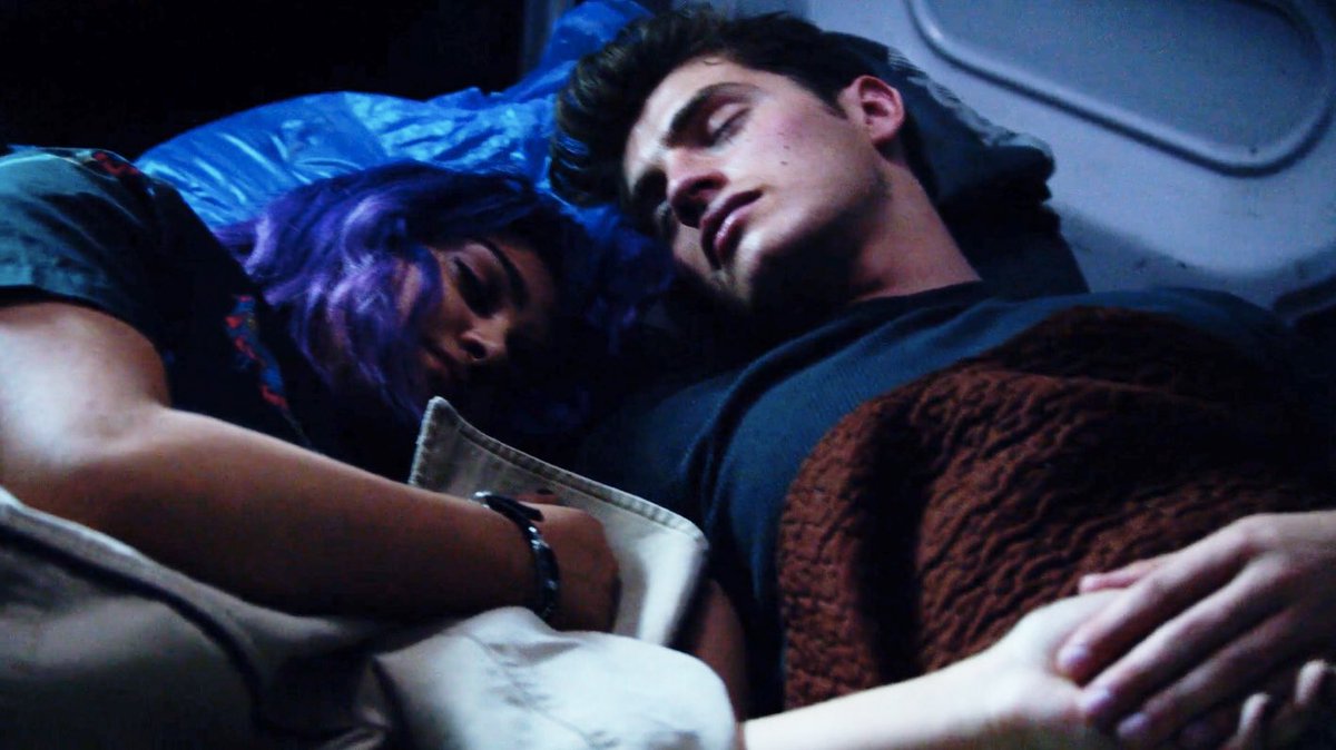 FedePiper91's tweet photo. Day 31: Gertrude "Gert" Yorkes & Chase Stein - #gertchase #Runaways https://t.co/jpTrnwd5i5