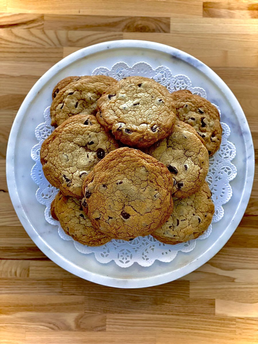 BelegrinaBakery's tweet photo. Another delicious round of treats this week! Who wants some warm Chocolate Chip Cookies made our Bakery? I bet you thought all we made are Stirs ! https://t.co/kdnGf39K4f