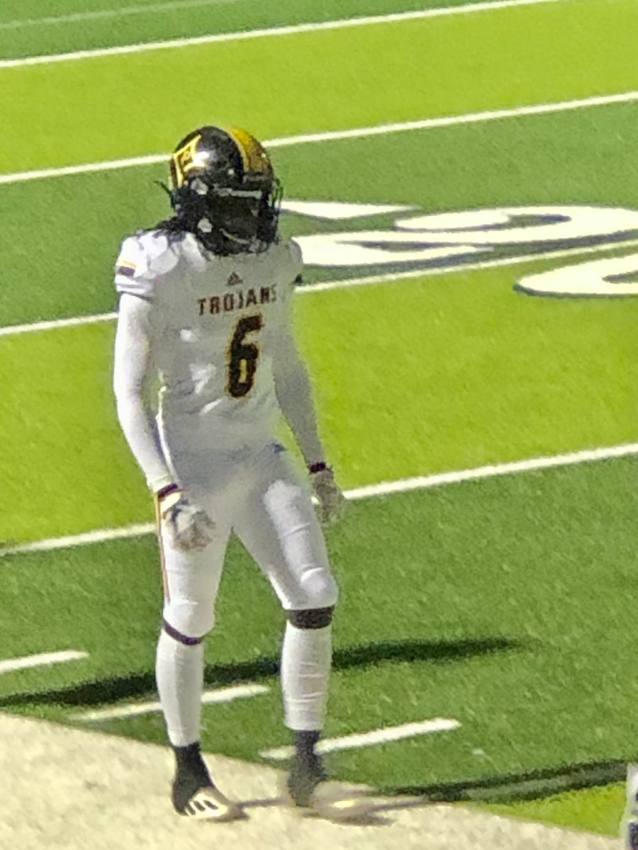 MarcusEarlyJr1's tweet photo. Peach County, I’m grateful to have made the All-Region Team for 2AAA. “Honorable Mention!” Our time was special and we went through some tough times also! What a ride I had in Trojan country! #6 signing out! 🏈 https://t.co/Rh352f1k1w