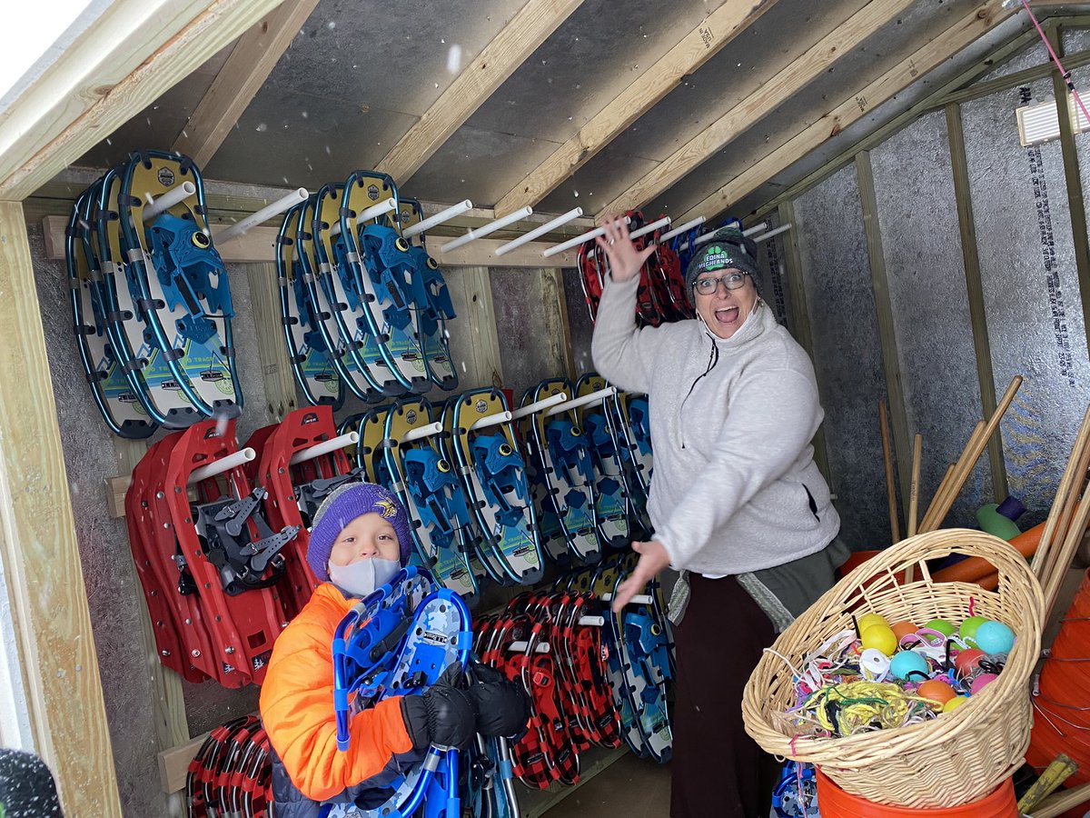 Highlands_ELEM's tweet photo. Thank you @PTOHighlands for supporting our snowshoe goals! We are ready to hit the snow pack. @edinaschools @heyerlearning @Cararieck @leah_bulver https://t.co/lEpvsXHXmq