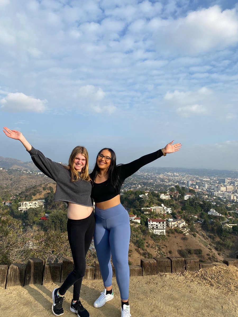 intentionscyn's tweet photo. best trip ever I’ll miss you la be back soon https://t.co/A7oXKRKZi8