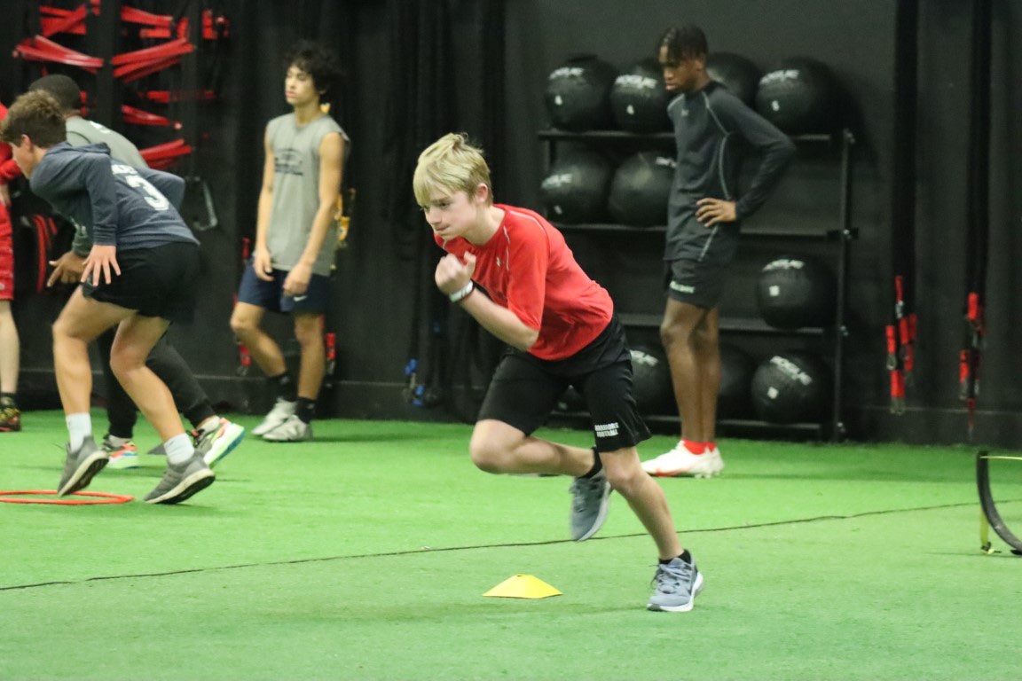 Carson Ray (@carsonejones) on Twitter photo @sawdawg2028 working hard <a href="/FuryPerformance/">Fury Performance</a>. Just since football ended, he’s grown 2” taller, gained back speed he lost with last growth spurt, and is getting crazy strong. <a href="/GTtraining101/">Baron D. Smith Jr.</a> @sawdawg2028 working hard <a href="/FuryPerformance/">Fury Performance</a>. Just since football ended, he’s grown 2” taller, gained back speed he lost with last growth spurt, and is getting crazy strong. <a href="/GTtraining101/">Baron D. Smith Jr.</a>