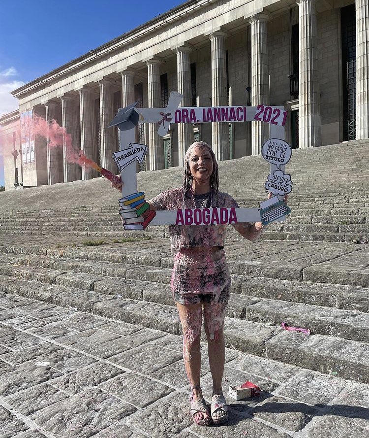 loveriannaci's tweet photo. ella, su felicidad y sus logros. no pido nada más. @soliannaci https://t.co/2arT2qCPiD