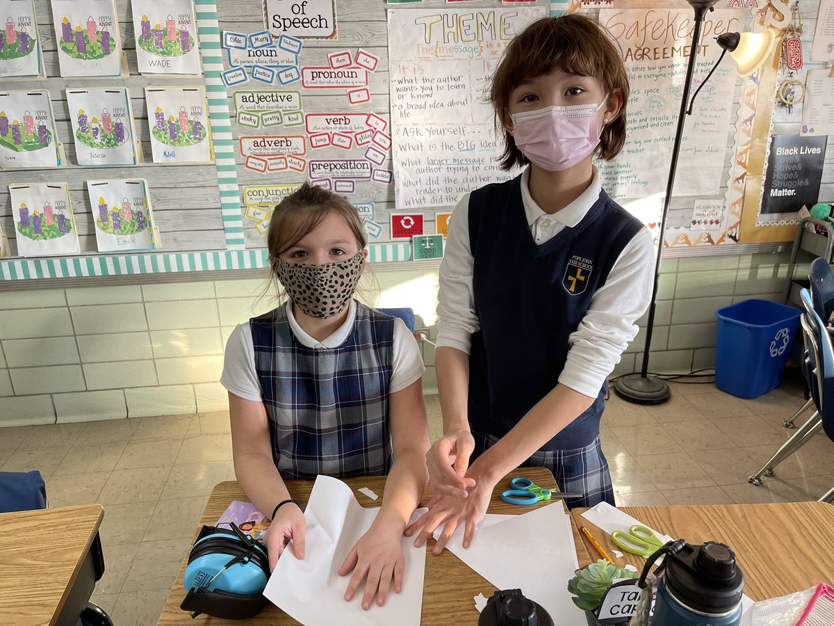 PJ23School's tweet photo. Let it ❄️ snow, let it ❄️ snow, let it ❄️ snow! 1st and 5th grade PJ Pals got together to create snowflakes as unique as they are. ⛄️ 

#PJ23School #PantherPride #teamwork #LearningAchievingBelieving #SEL #EmpathyChamps #chicathschools #PJPals #archchicago https://t.co/rPq5LCw389