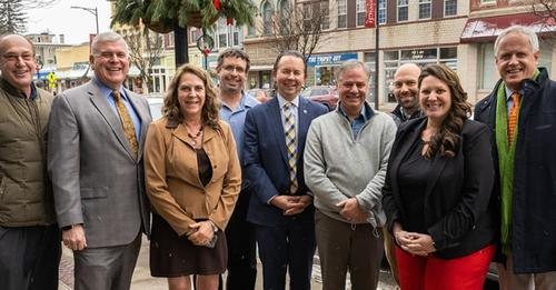 JosephAngelino's tweet photo. Gov @KathyHochul announced the City of Norwich will receive $10 million in funding as one of the Southern Tier region winners of the Downtown Revitalization Initiative (DRI). Congratulations!!
Thank you @CmrceChenango for allowing me to be a part of this announcement! https://t.co/X0GydUfiXM