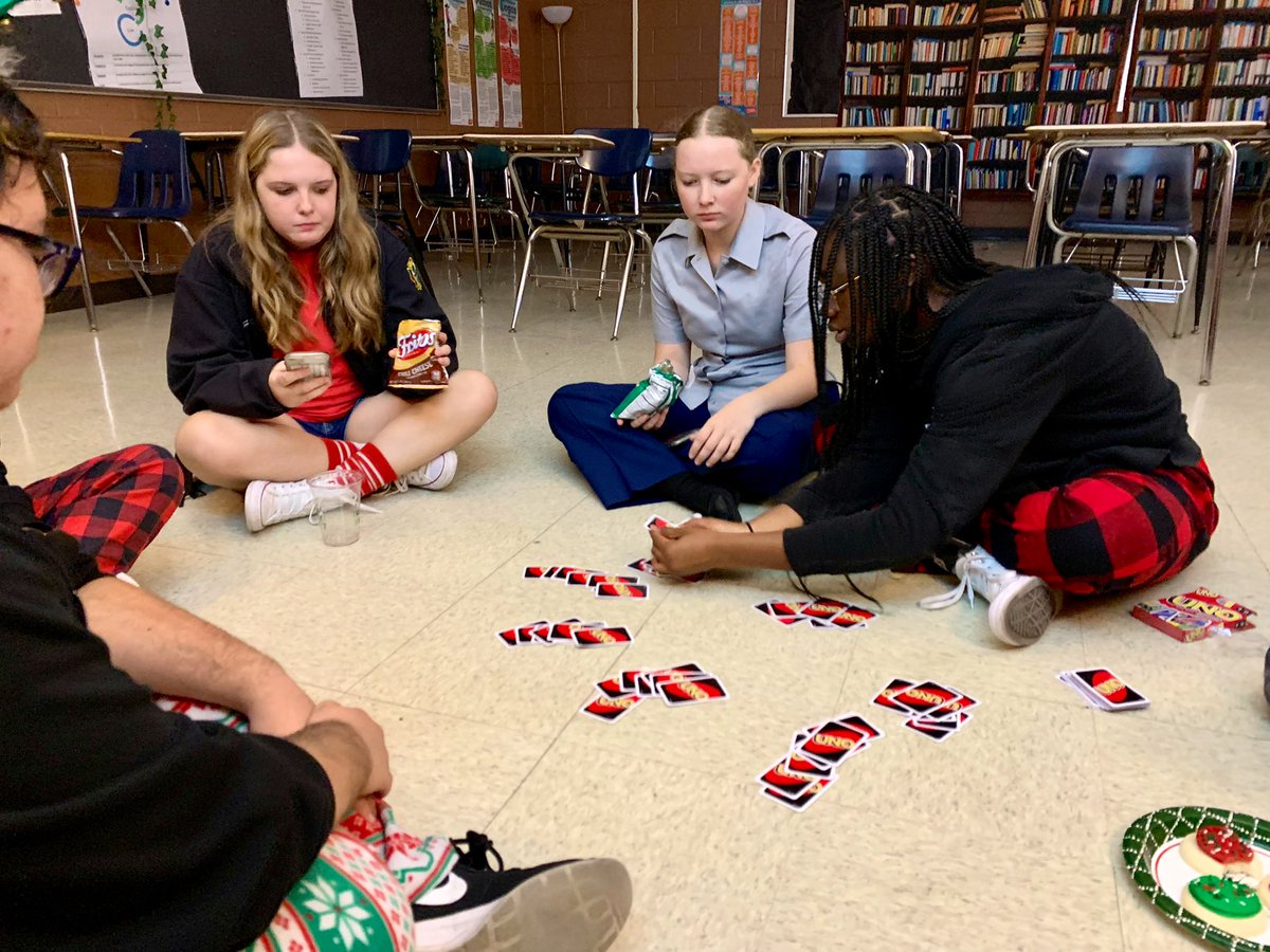 DHSWolves2025 tweet media