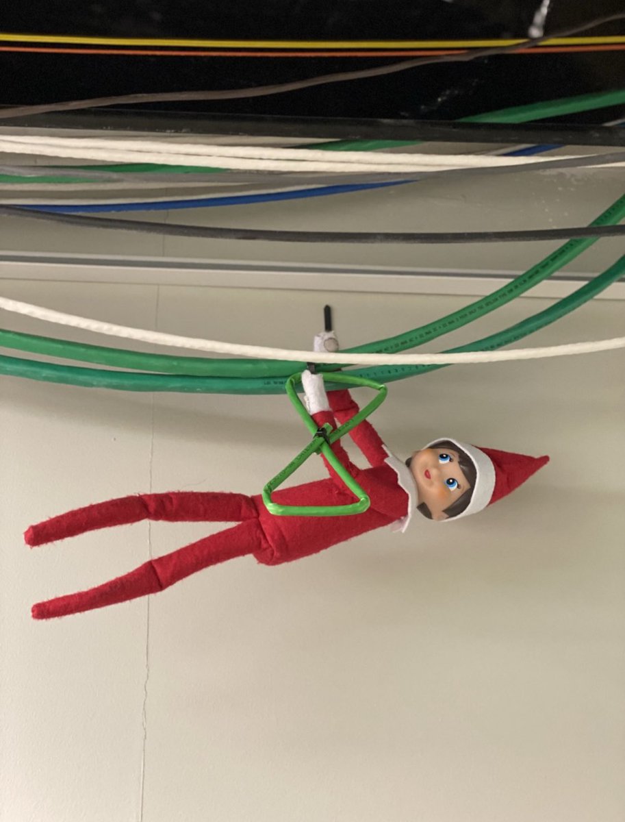 CityofBGKY's tweet photo. B.G. helped our Information Technology Department today. Unfortunately, her previous bow tying experience was not particularly useful with internet cables...
#knotsohelpful
#didyoutryturningitoffthenonagain
#techelf https://t.co/pWemjBu4m1