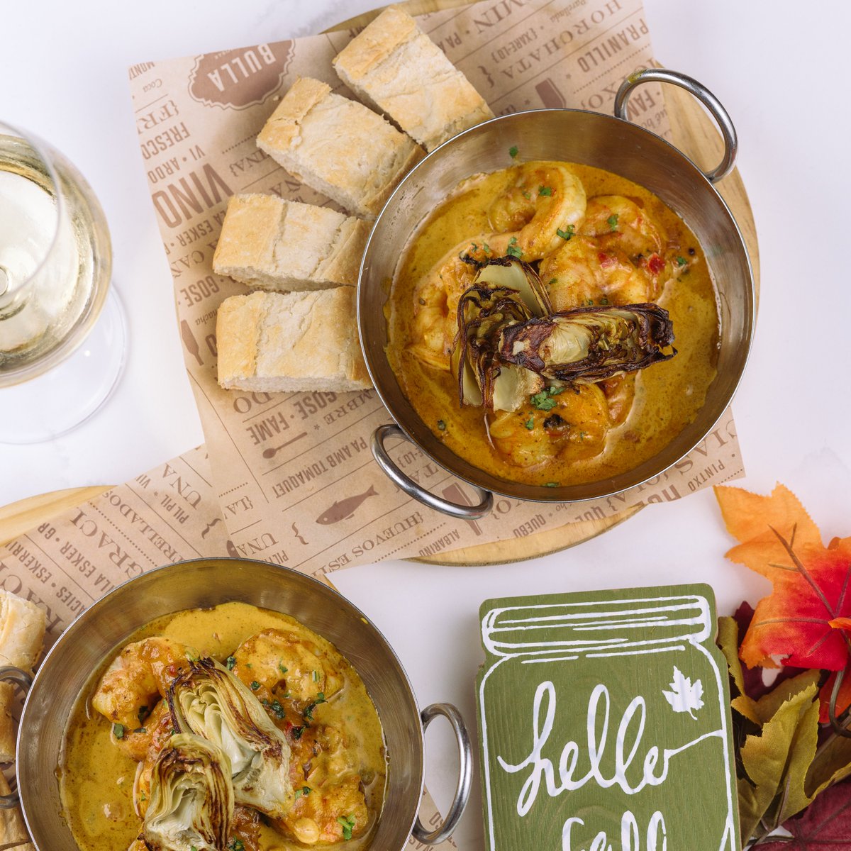 Keep it #shrimple with our Camarones al Curry - sautéed shrimp, curry cream, artichoke confit, and toasted baguette - for dinner at all of our BOOYA locations. #Foodie #Spain #Tapas #Dinner #Lunch #FromSpaintoYourTable #HappyHour