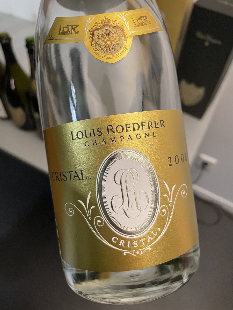 AurlienSutter's tweet photo. Expérience ultime sur la Champagne, après les grands , viennent les extraordinaires! #Selosse absolument hors catégorie, tant il est puissant, complexe et subtile à la fois, quelle réussite ! https://t.co/chXxIoaRm2
