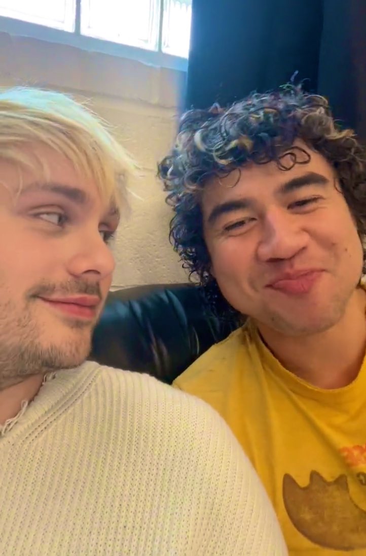 cthoodarchive's tweet photo. malum? MALUM <3 https://t.co/TW1eLfltk8