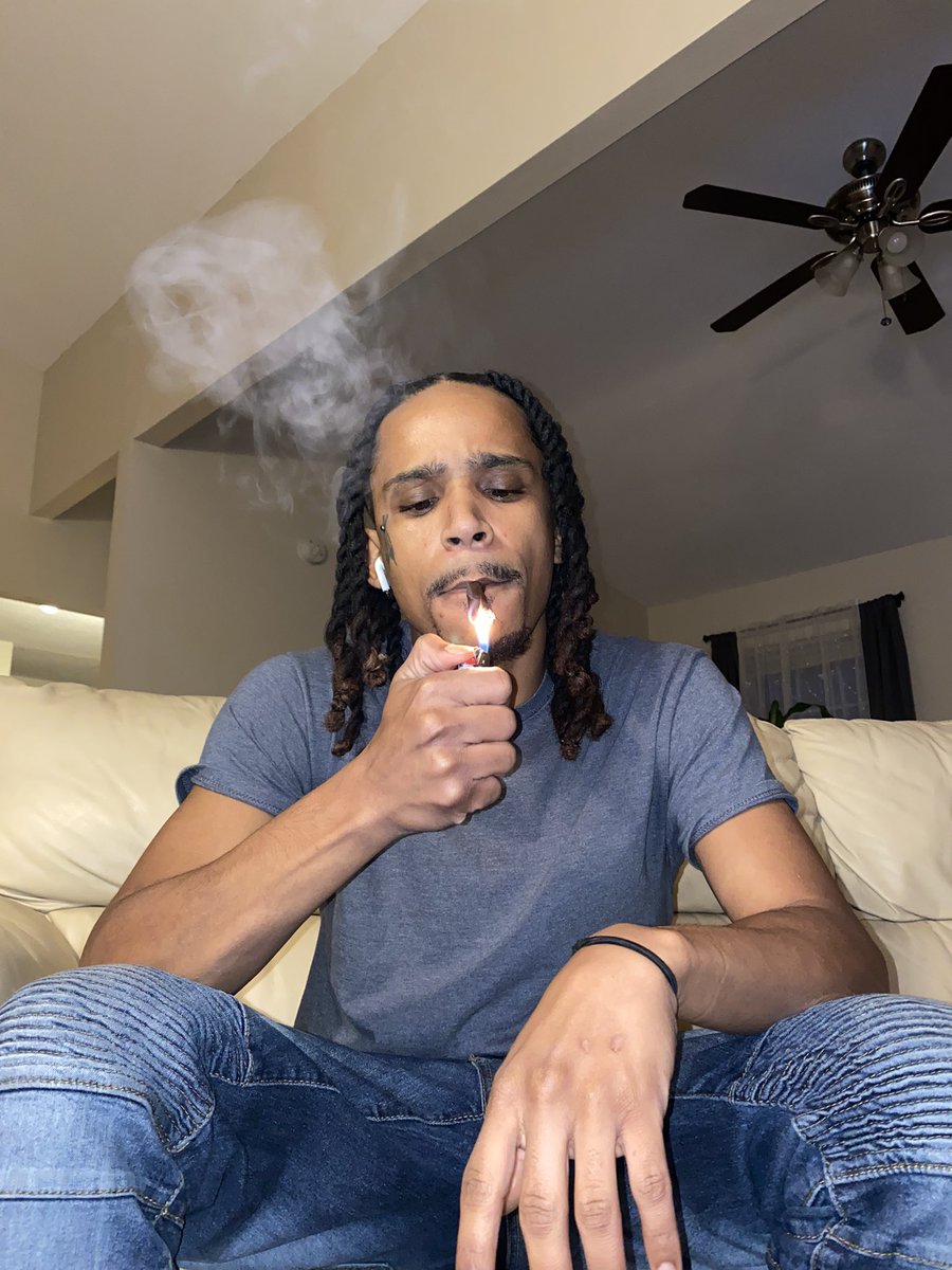 TheNativeSpitta's tweet photo. Pressure #Stoneward https://t.co/tE3ORVuQuX