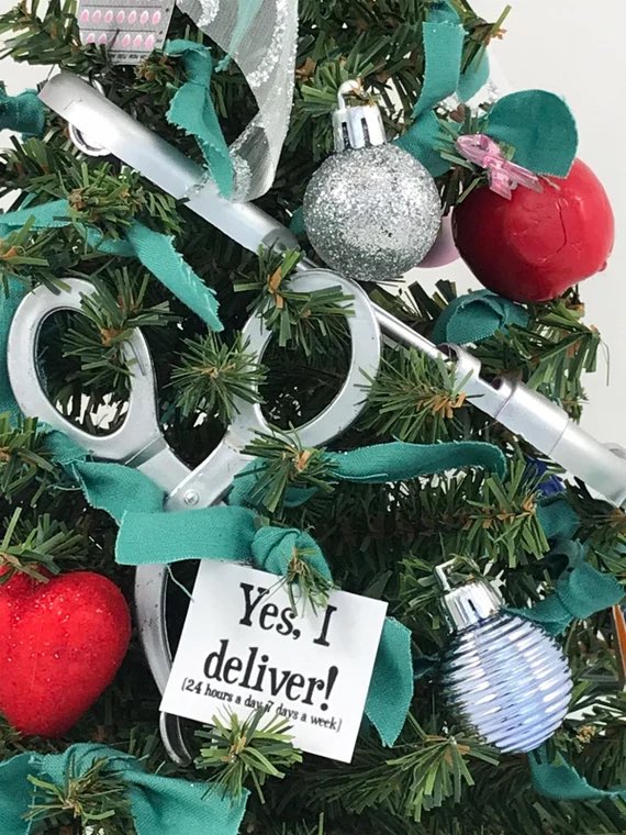 FearlessAddie's tweet image. Got the Christmas tree decorated at in The labor and delivery ward. #YesIDeliver