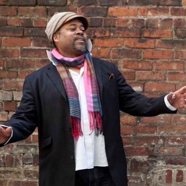 RadhaMUSprime's tweet photo. Heart shattered. gonna miss u big bro. U in a room meant Da TROOF arrived. Thx 4 being part of my artists journey. My Libra fam. U really did scorch this earth didn’t you? Phew. The mold is broken. There will NEVER be another. blessed to know &amp; love you. #ripgregtate ♎️❤️✊🏽🥲 https://t.co/bLnc8KsIRo