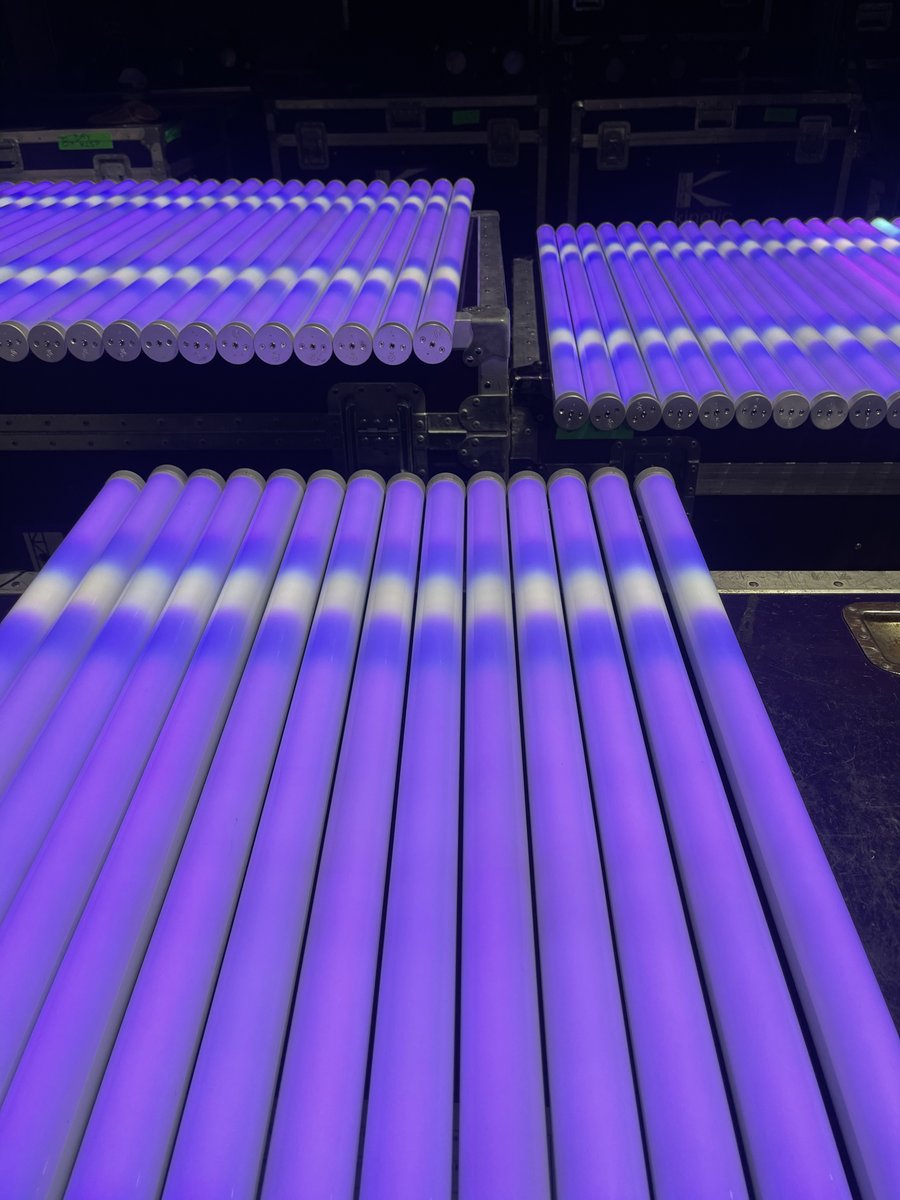 Kinetic Lighting tweet media