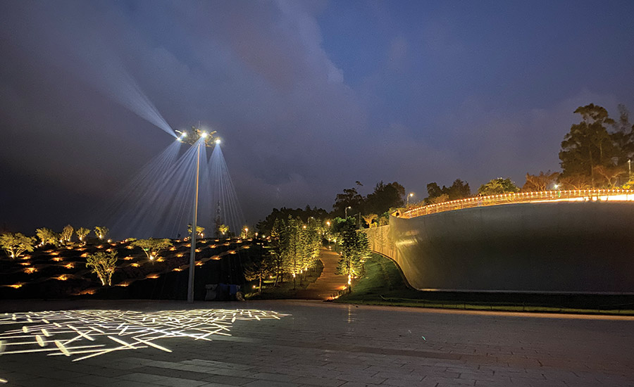 Abeladdis_et's tweet photo. Addis Ababa River Side Green Development Project wins "ENR Best Environmental Project Awards 2021" https://t.co/7Y6JAXWKoO