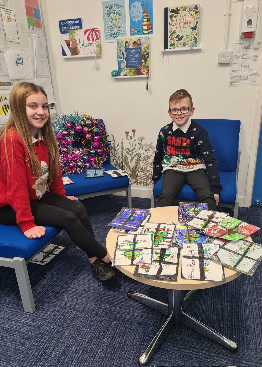 greenriggps1's tweet photo. Christmas Creativity at Greenrigg 2021 - well done everyone who submitted their Christmas Card entries from ELC to P7 and whe class wreathes. Thank you to the Head Boy and Girl for selecting very worthy winners and runners up! #leadership #pupilvoice #valuesinaction #proudht https://t.co/9xc1mQajvm