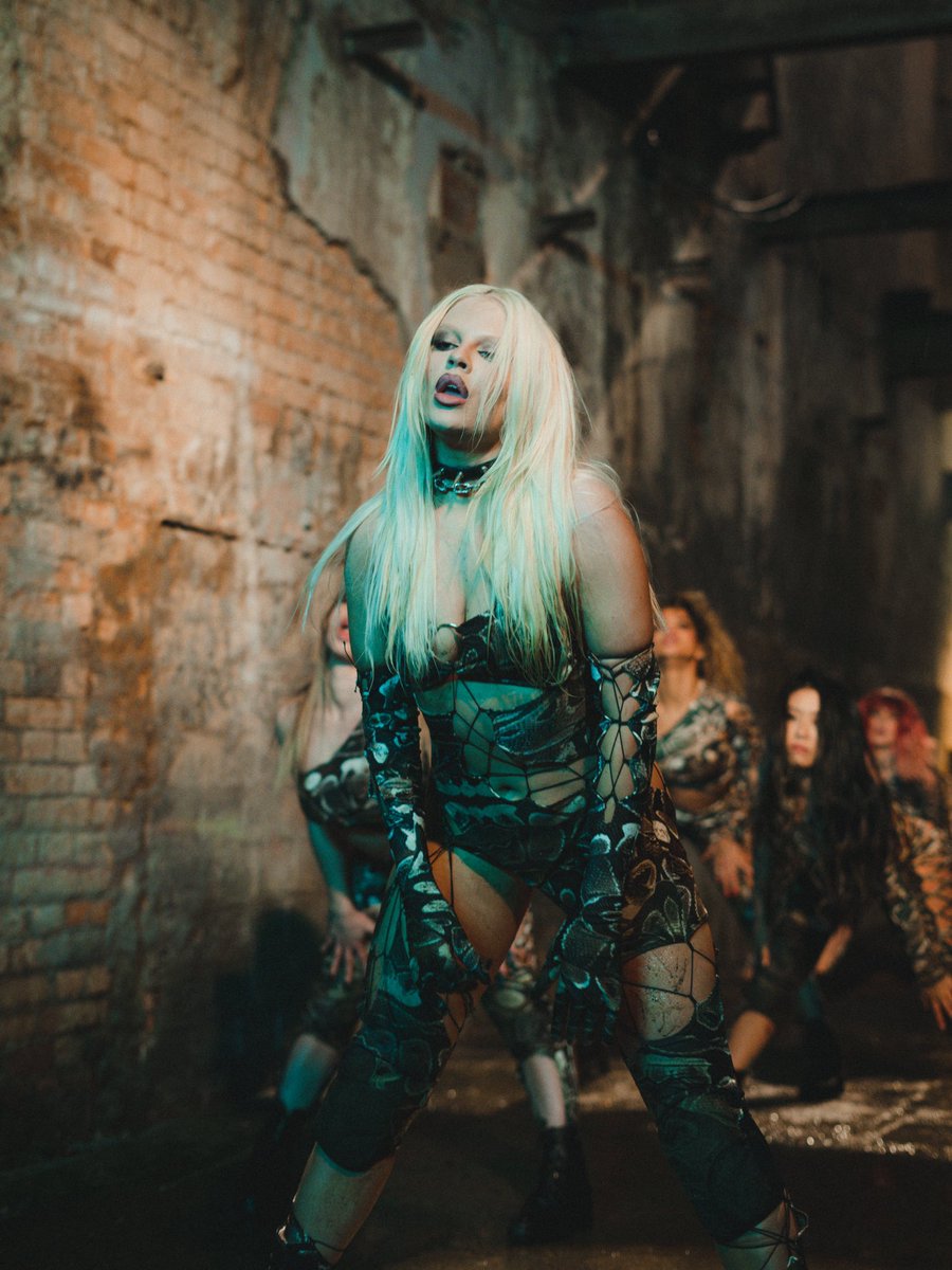 luisasonza's tweet image. #ClipeTVZModoTurbo