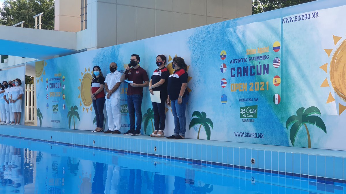 imdcancun's tweet photo. Esta mañana el director @ArcilaArjona  encabezó la ceremonia inaugural del "Cancún Open Internacional de Natación Artística 2021", evento final de la temporada de la Liga SincroMX.

¡Deseamos éxito a todos los participantes!

#SíAlDeporte #TierraDeEsperanza https://t.co/OaJniNFRcW