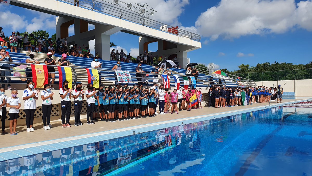 imdcancun's tweet photo. Esta mañana el director @ArcilaArjona  encabezó la ceremonia inaugural del "Cancún Open Internacional de Natación Artística 2021", evento final de la temporada de la Liga SincroMX.

¡Deseamos éxito a todos los participantes!

#SíAlDeporte #TierraDeEsperanza https://t.co/OaJniNFRcW