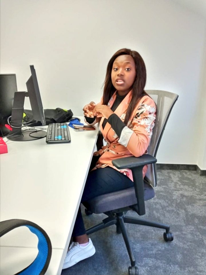 Keoi_In_Tech's tweet photo. My baby passed her exam 🥺 she's a CERTIFIED AWS Cloud Practitioner ❤🙏🏾

Ey man, I'm feeling really soft inside. Please let us know if there's gigs available, I need her plugged on (she's an amazing person to work with).
Buhlebenkosi Lusizi ❤❤ https://t.co/NV8Ucafbhu